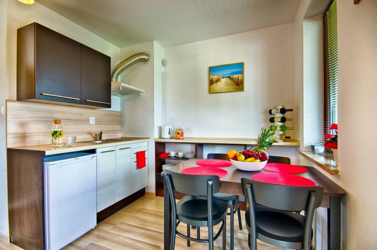 Apartamenty Pod Debem Віцє Екстер'єр фото
